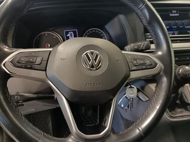 VOLKSWAGEN Transporter 2020 umpipakettiauto Pitkä 2,0 TDI 81 kW PRO
