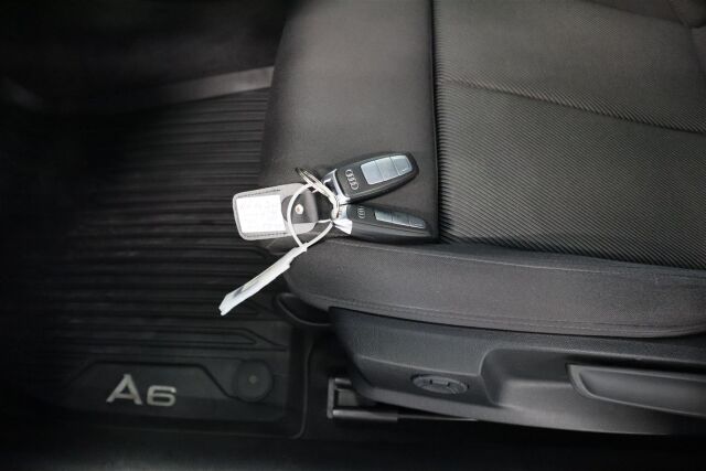 AUDI A6 2020 Sedan Business Sport 45 TFSI MHEV quattro S tronic