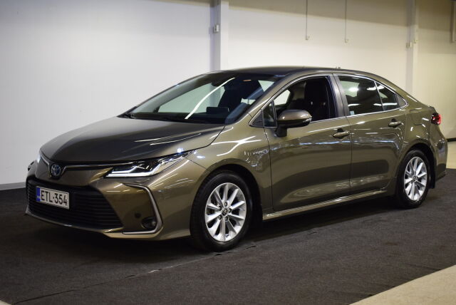 TOYOTA Corolla 2021 Sedan 1,8 Hybrid Active Edition