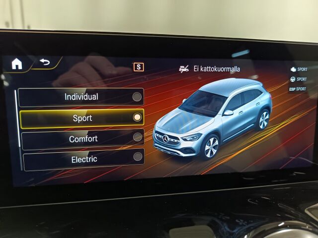 MERCEDES-BENZ GLA 2021 250 e A Business EQ Power