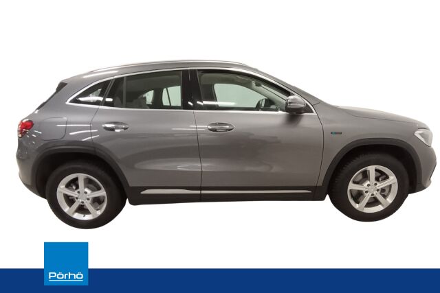 MERCEDES-BENZ GLA 2021 250 e A Business EQ Power