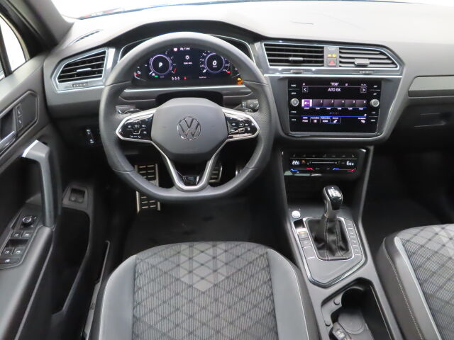 Volkswagen Tiguan 2021 R-Line Business eHybrid 180 kW DSG-automaatti Plug-in Hybrid