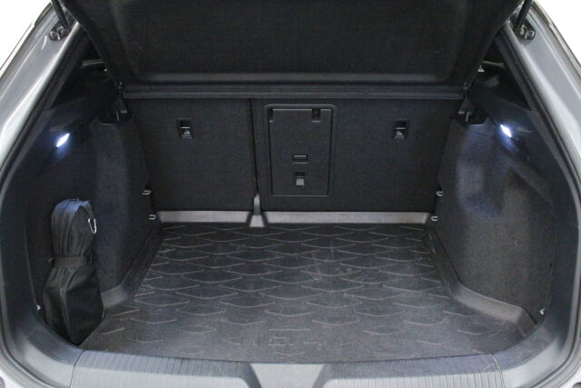 VOLKSWAGEN ID.4 2021 Pro Performance Business 150 kW, akku 77 kWh