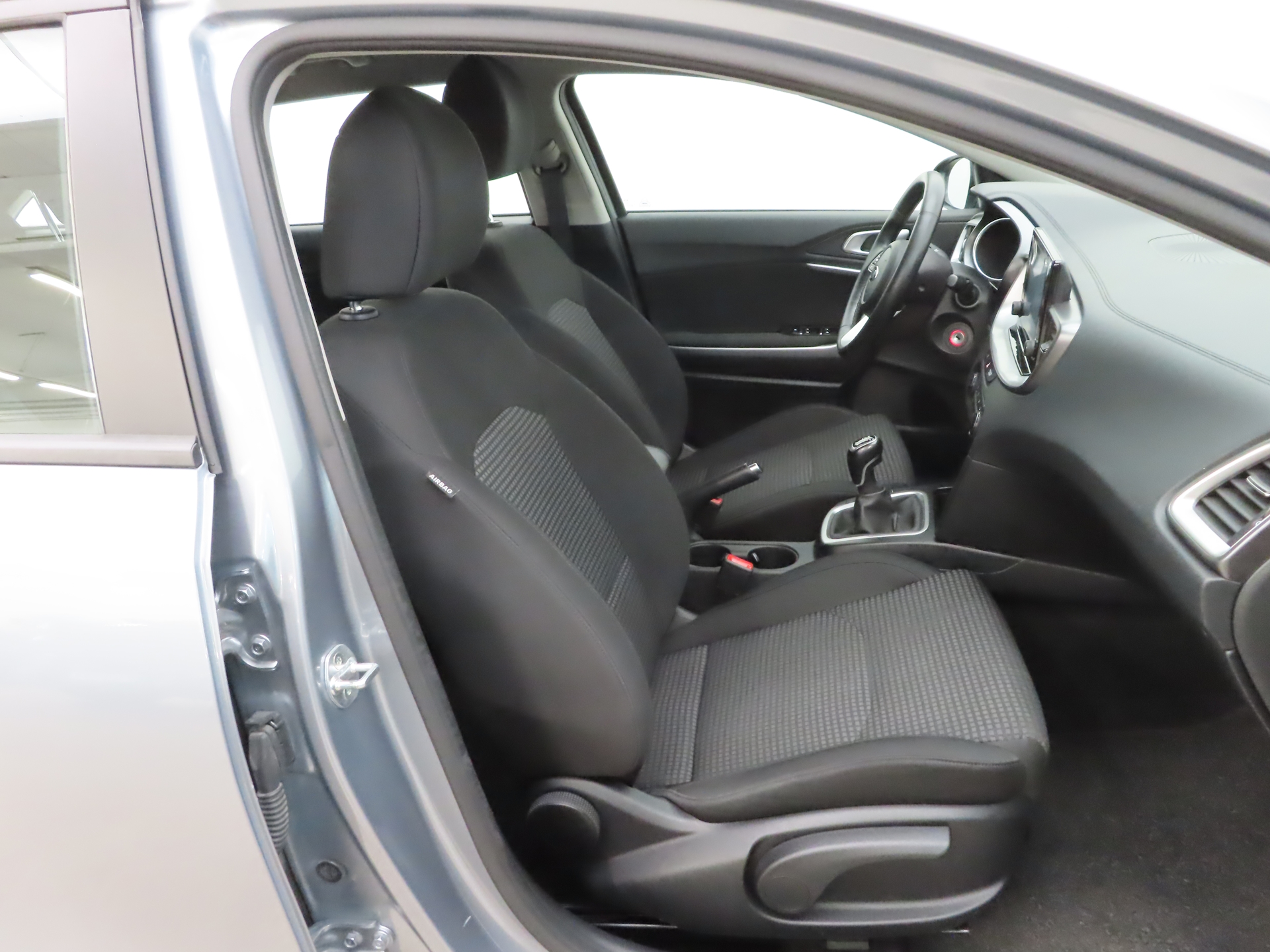 Kia Ceed 1,0 T-GDI 100hv LX SW 2021, kuva 7/11