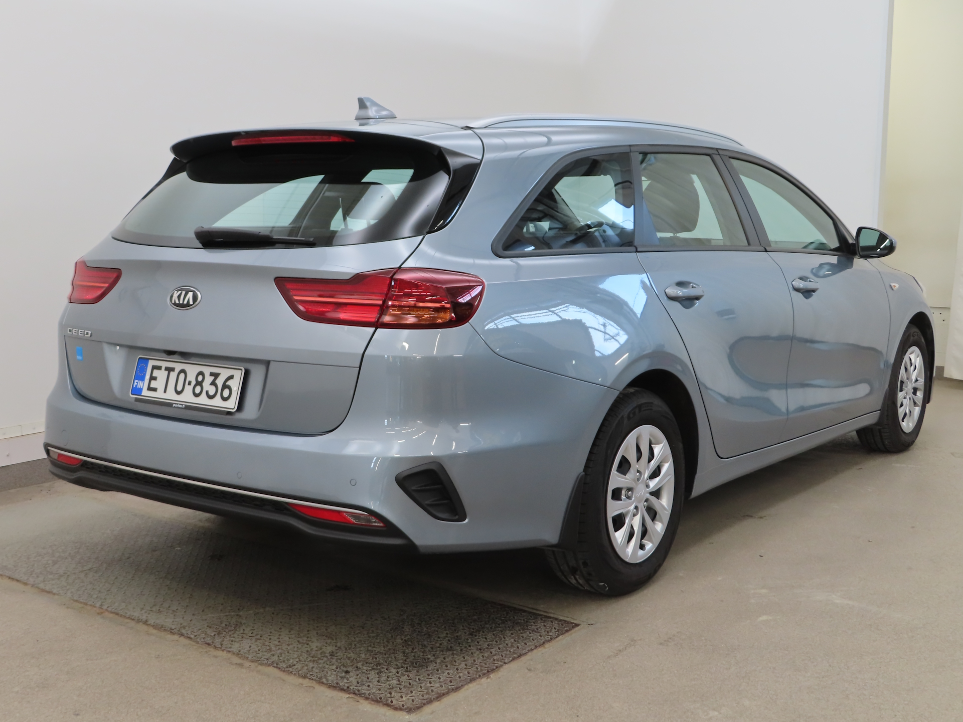 Kia Ceed 1,0 T-GDI 100hv LX SW 2021, kuva 4/11