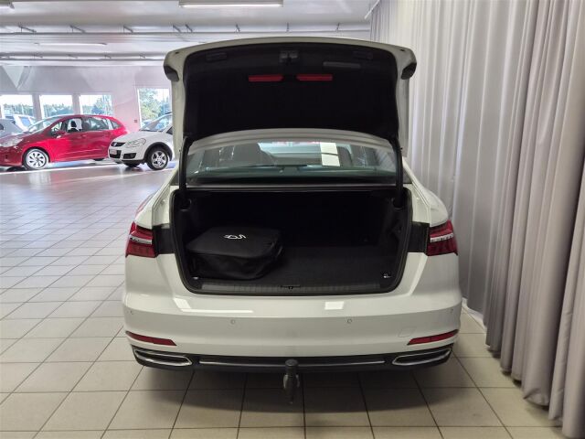AUDI A6 2022 Sedan Business Sport 50 TFSI e quattro Stronic Electrified Edition