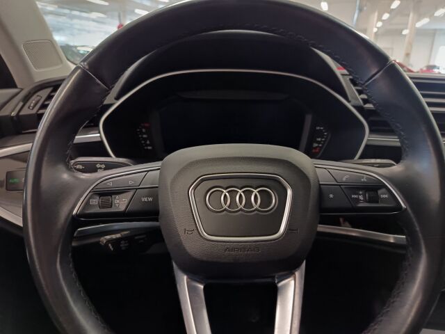 AUDI Q3 2021 Business S line 40 TFSI 140kW quattro S-tronic