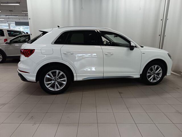AUDI Q3 2021 Business S line 40 TFSI 140kW quattro S-tronic