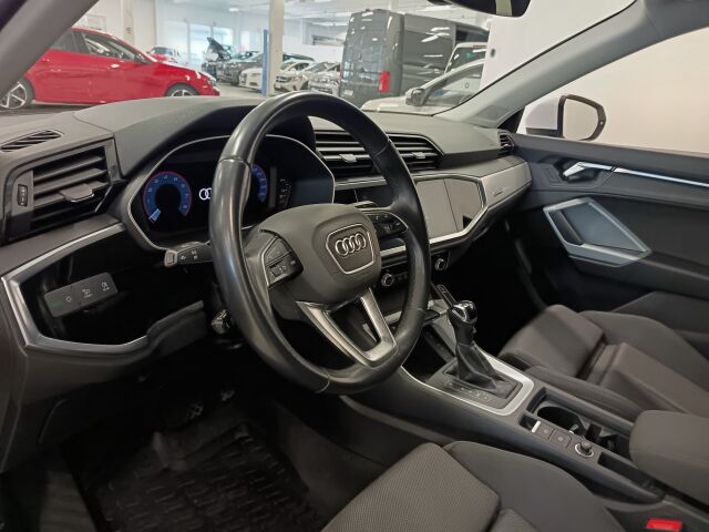 AUDI Q3 2021 Business S line 40 TFSI 140kW quattro S-tronic