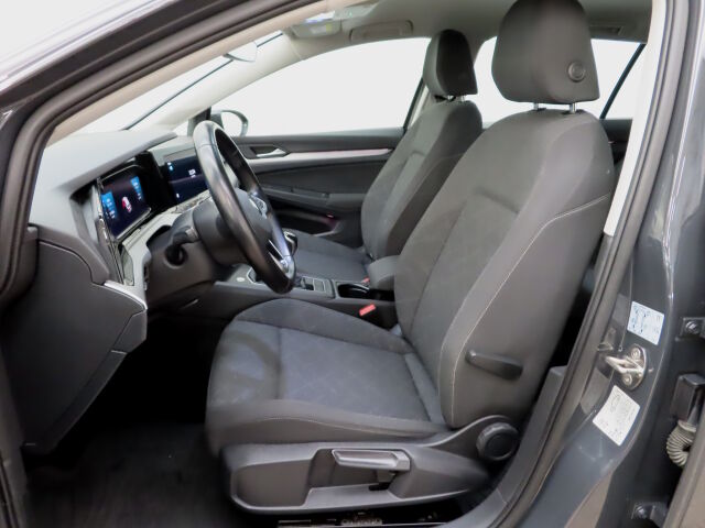 Volkswagen Golf 2021 Variant 1,0 TSI 81 kW