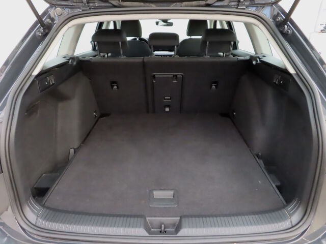 Volkswagen Golf 2021 Variant 1,0 TSI 81 kW