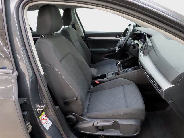 Volkswagen Golf 2021 Variant 1,0 TSI 81 kW