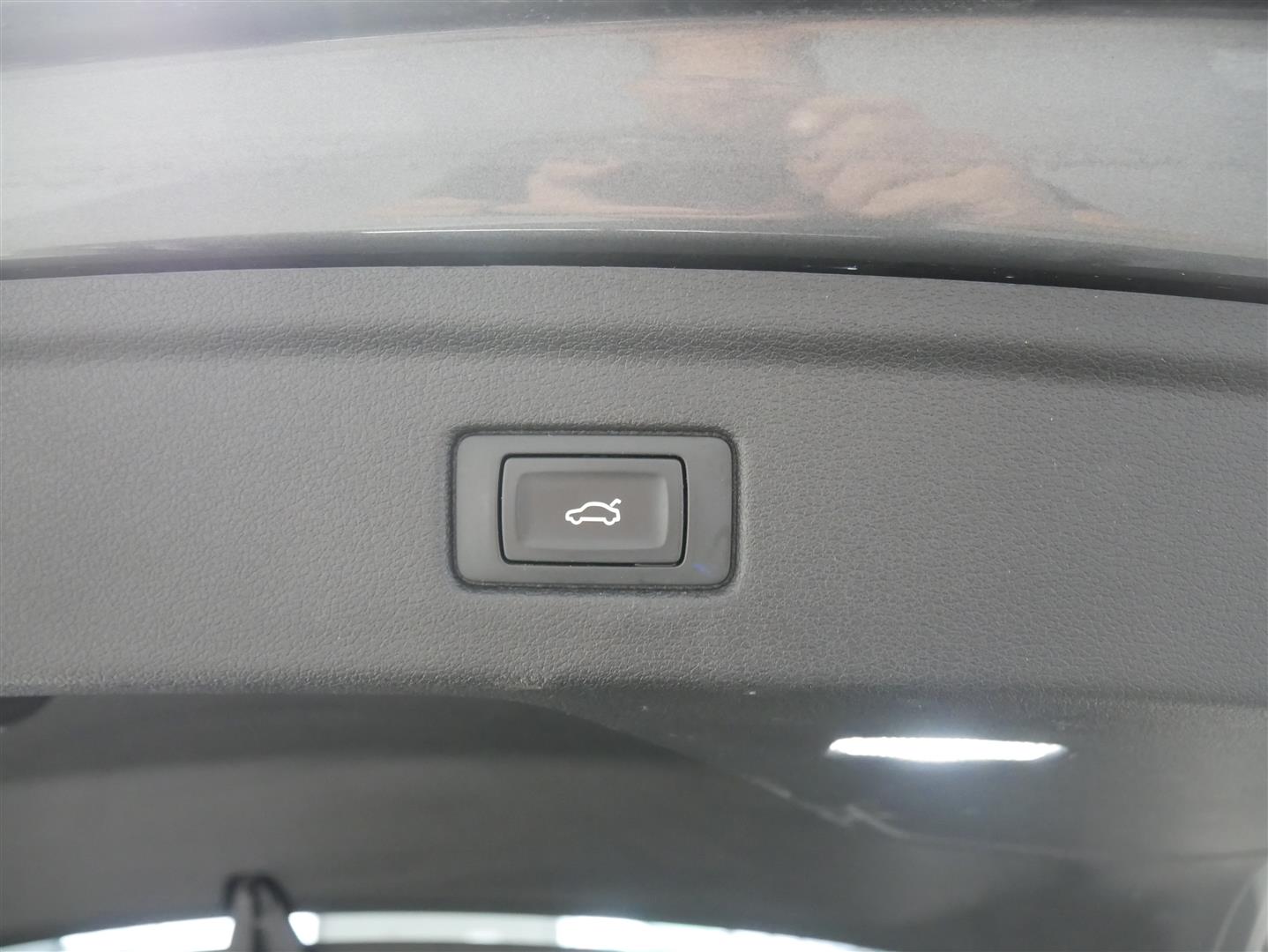 Audi A5 2018, kuva 6/25