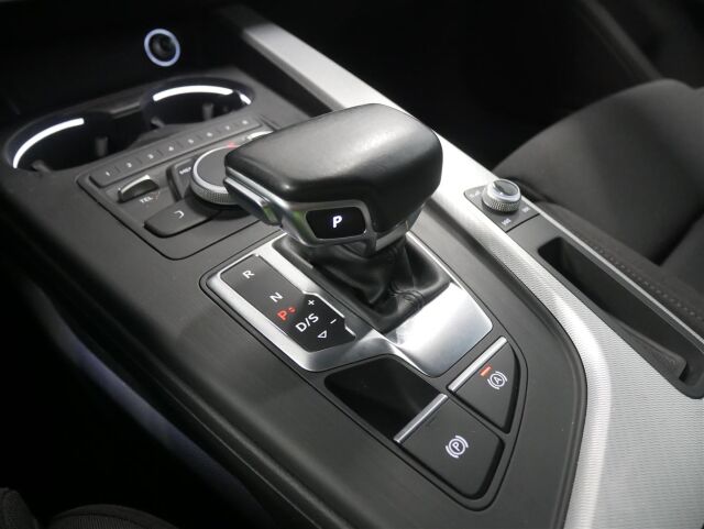 AUDI A5 2018 Sportback Business Sport 2,0 TDI 140 kW quattro S tronic