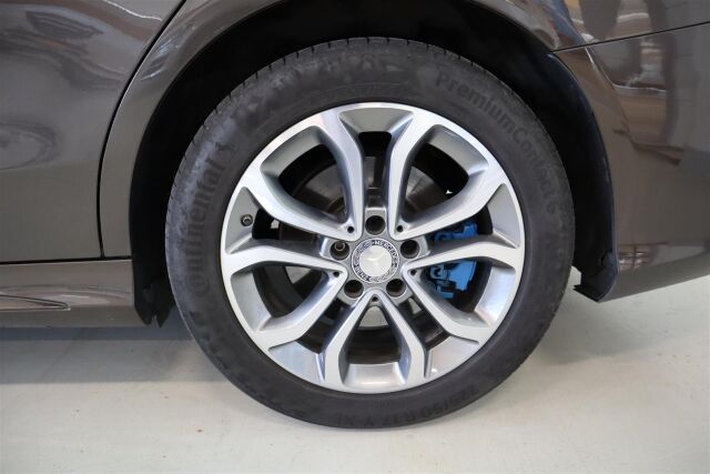 MERCEDES-BENZ C 2016 250 d T A Premium Business AMG Style