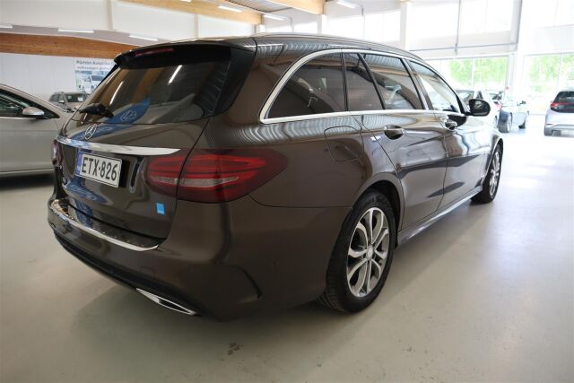 MERCEDES-BENZ C 2016 250 d T A Premium Business AMG Style