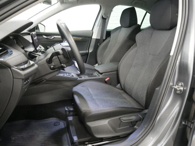 SKODA Octavia 2022 1.0 TSI Style eTEC DSG Autom.