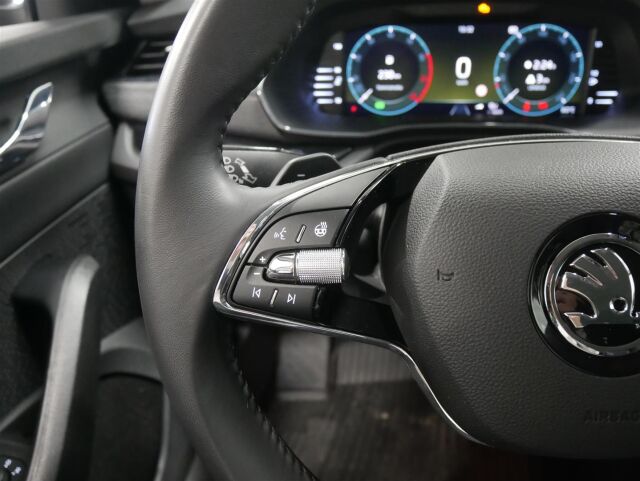 SKODA Octavia 2022 1.0 TSI Style eTEC DSG Autom.