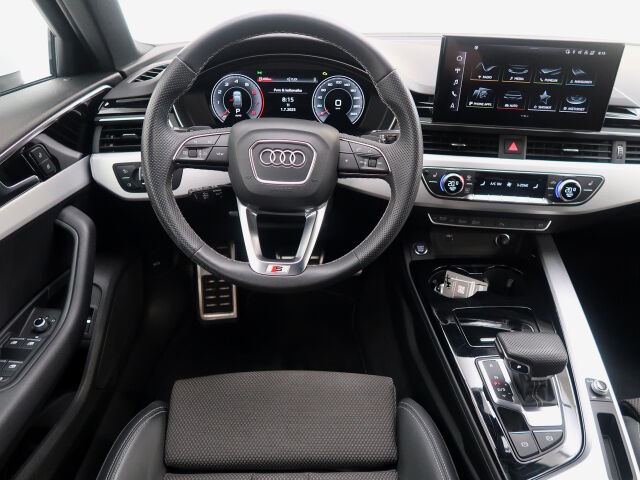 Audi A4 2022 Avant Business Advanced 40 TFSI 150 kW MHEV quattro S tronic