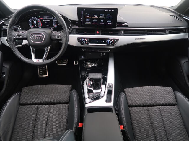 Audi A4 2022 Avant Business Advanced 40 TFSI 150 kW MHEV quattro S tronic