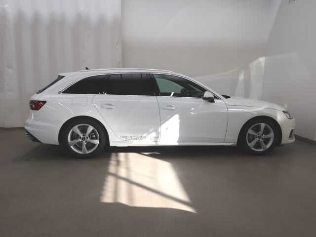 Audi A4 2022 Avant Business Advanced 40 TFSI 150 kW MHEV quattro S tronic