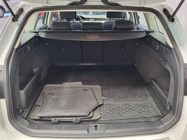 VOLKSWAGEN Passat 2017 Variant GTE Plug-In Hybrid 160 kW (218 hv) DSG-automaatti / Webasto / Koukku / P-kamera / ACC