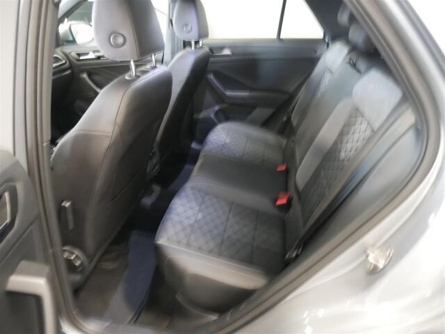 VOLKSWAGEN T-Roc 2022 R-Line Business 1,5 TSI EVO 110 kW DSG-automaatti