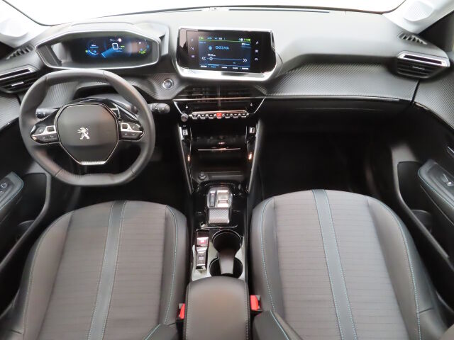 Peugeot e-208 2022 Allure Pack 50 kWh 136 Automaatti