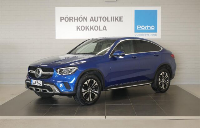 MERCEDES-BENZ GLC 2022 300 e 4MATIC A Business Coupé