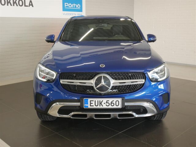 MERCEDES-BENZ GLC 2022 300 e 4MATIC A Business Coupé