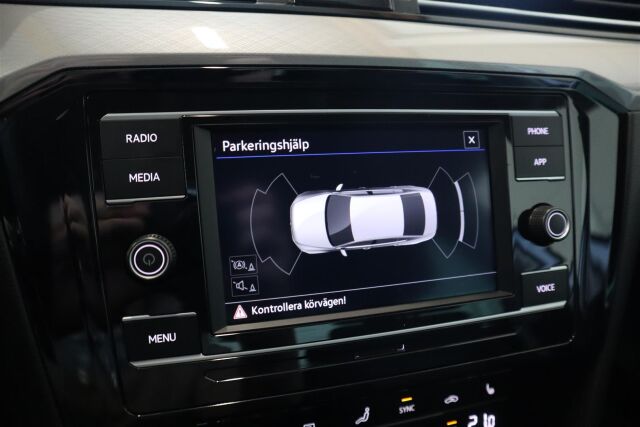VOLKSWAGEN Passat 2022 Sedan Comfort Business 1,5 TSI EVO 110 kW DSG- Myydään maaliskuussa.