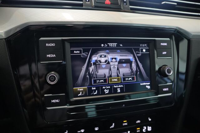 VOLKSWAGEN Passat 2022 Sedan Comfort Business 1,5 TSI EVO 110 kW DSG- Myydään maaliskuussa.