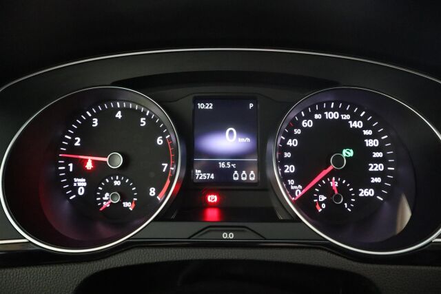 VOLKSWAGEN Passat 2022 Sedan Comfort Business 1,5 TSI EVO 110 kW DSG- Myydään maaliskuussa.