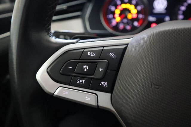 VOLKSWAGEN Passat 2022 Sedan Comfort Business 1,5 TSI EVO 110 kW DSG- Myydään maaliskuussa.