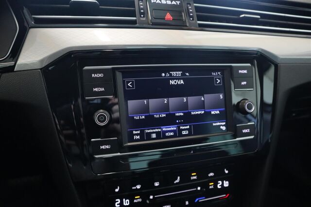 VOLKSWAGEN Passat 2022 Sedan Comfort Business 1,5 TSI EVO 110 kW DSG- Myydään maaliskuussa.