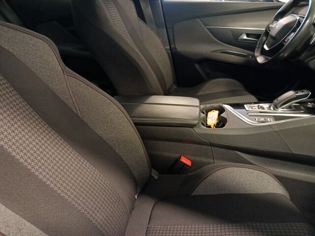 PEUGEOT 3008 2022 Active Pack Style PureTech 130 EAT8-aut.**TODELLA KOMIA LEIJONA**