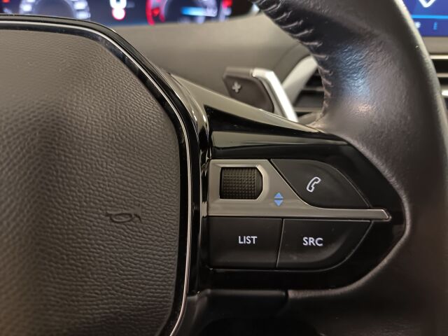 PEUGEOT 3008 2022 Active Pack Style PureTech 130 EAT8-aut.**TODELLA KOMIA LEIJONA**