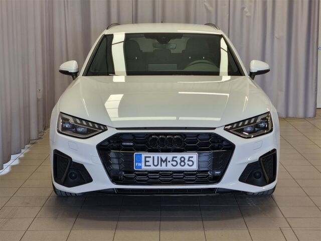 AUDI A4 2023 Avant Progress S line 40 TFSI 150 kW MHEV quattro S tronic / Webasto / Koukku / ACC / P-Kamera