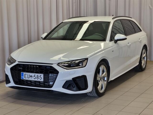 AUDI A4 2023 Avant Progress S line 40 TFSI 150 kW MHEV quattro S tronic / Webasto / Koukku / ACC / P-Kamera