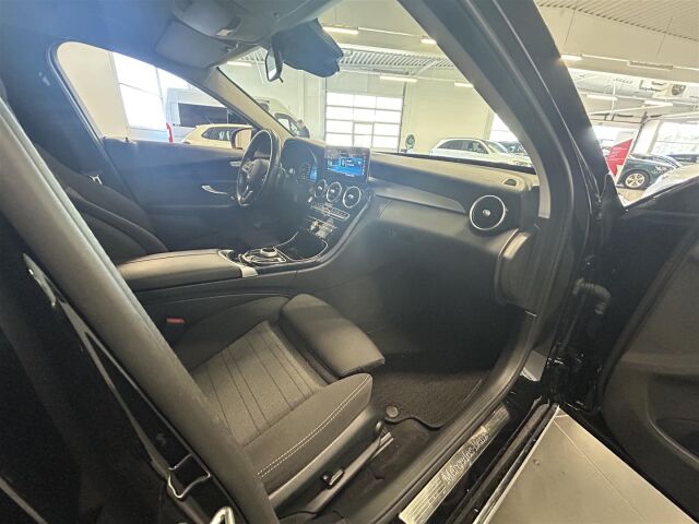 MERCEDES-BENZ C 2020 300 e T A Business Edition EQ Power