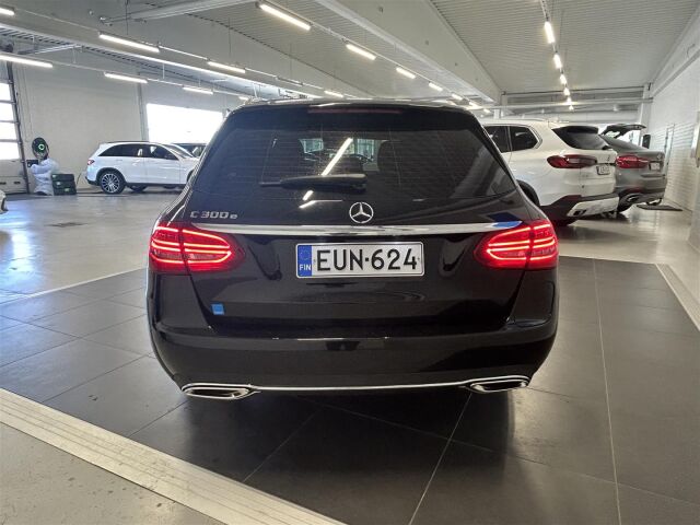 MERCEDES-BENZ C 2020 300 e T A Business Edition EQ Power