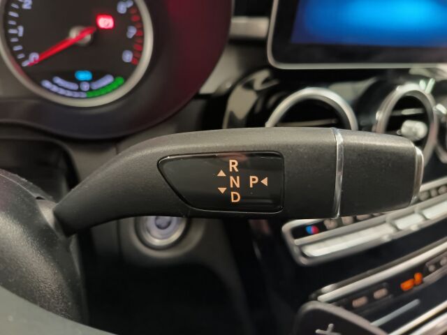 Mercedes-Benz C 2020 300 e T A Business Edition EQ Power"SUPERUPEA JOHTOTÄHTI VÄHILLÄ KILOMETREILLÄ"