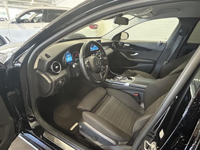 MERCEDES-BENZ C 2020 300 e T A Business Edition EQ Power