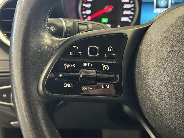 MERCEDES-BENZ C 2020 300 e T A Business Edition EQ Power