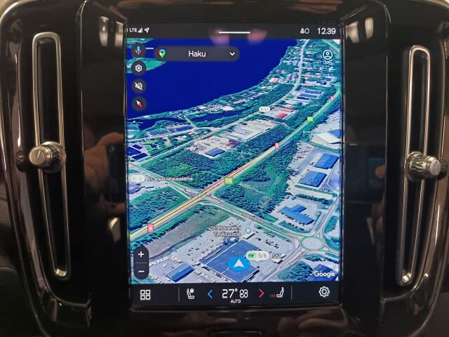 VOLVO XC40 2023 Recharge Twin Ultimate aut