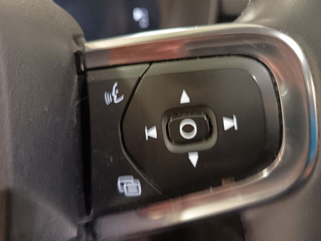 VOLVO XC40 2023 Recharge Twin Ultimate aut