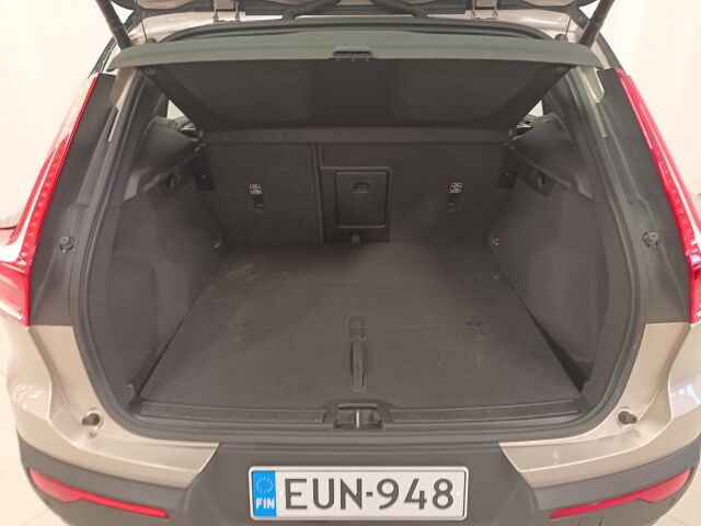 VOLVO XC40 2023 Recharge Twin Ultimate aut