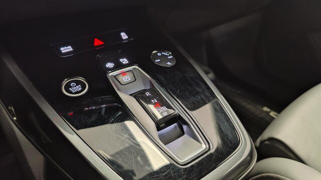 AUDI Q4 e-tron 2023 50 e-tron quattro Sportback Edition One