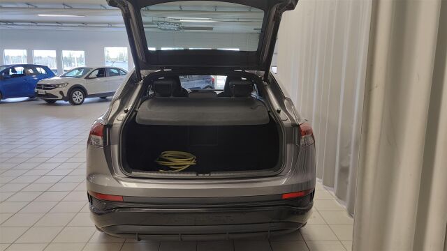 AUDI Q4 e-tron 2023 50 e-tron quattro Sportback Edition One