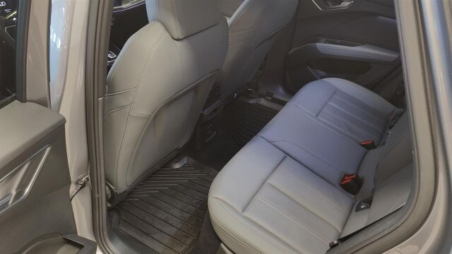 AUDI Q4 e-tron 2023 50 e-tron quattro Sportback Edition One